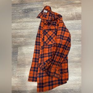 EXPRESS women’s flannel